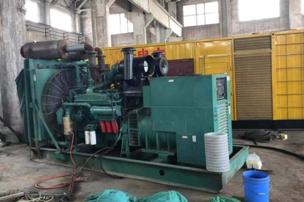 东山发电机组的空气滤清器应该如何保养？