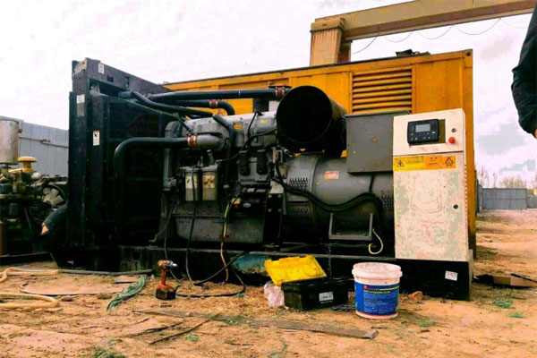 东山柴油发电机组都有哪几种电压规格？