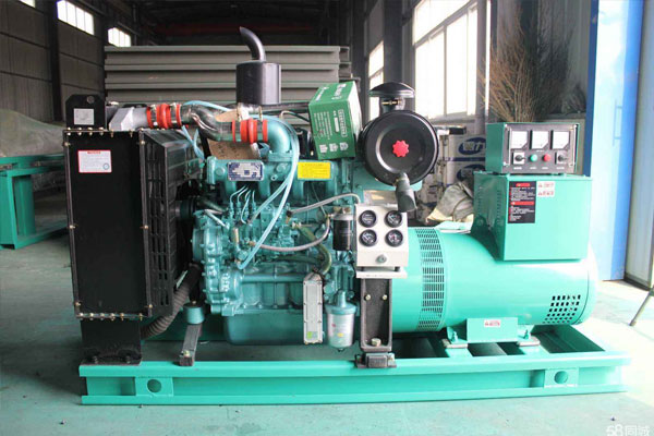 东山如何判断机油是否需要更换？