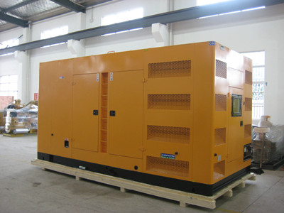 东山不同类型的发电机组在冬季保养时的注意事项有何差异？