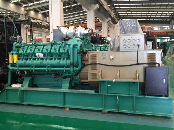 东山除了测量电瓶电压，还有哪些方法可以判断柴油发电机的充电系统是否正常？